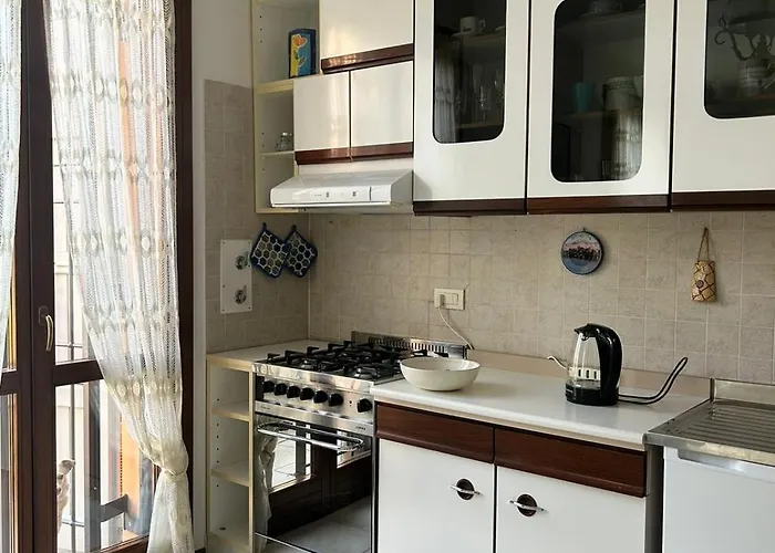 A Casa San Pietro - Bilocale Centro Storico - Cyclist-friendly Apartmán Castel San Pietro Terme